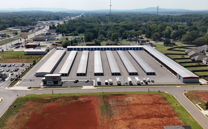 Pictures of Self Storage property located at 104 Ina Rae Blvd, Hazel Green, AL 35750 for sales - image #1