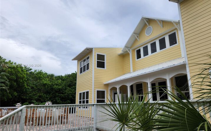 Pictures of Hospitality property located at 3601 N Highway A1a, Fort Pierce, FL 34949 for sales - image #1