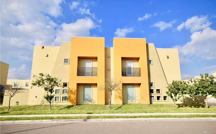 Pictures of Multifamily property located at 1317 E Camellia Avenue, McAllen, TX 78501 for sales - image #1