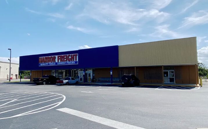 Pictures of Retail property located at 2959 Garden St, Titusville, FL 32796 for sales - image #1