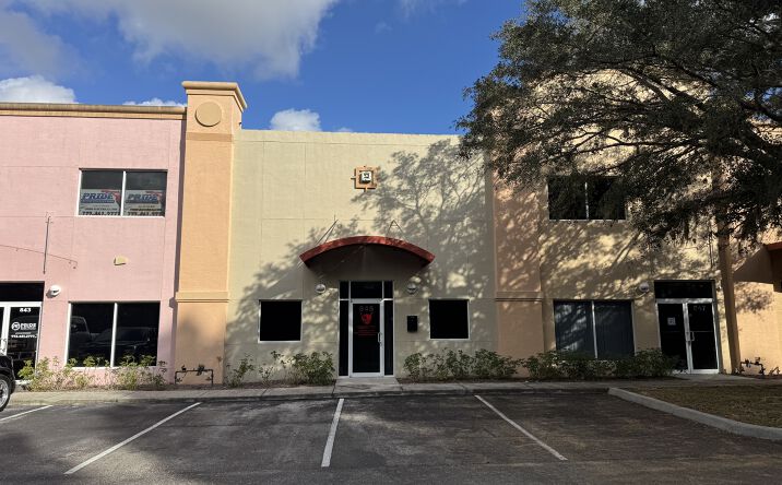 Pictures of Industrial property located at 845 S Kings Hwy, Fort Pierce, FL 34945 for sales - image #1