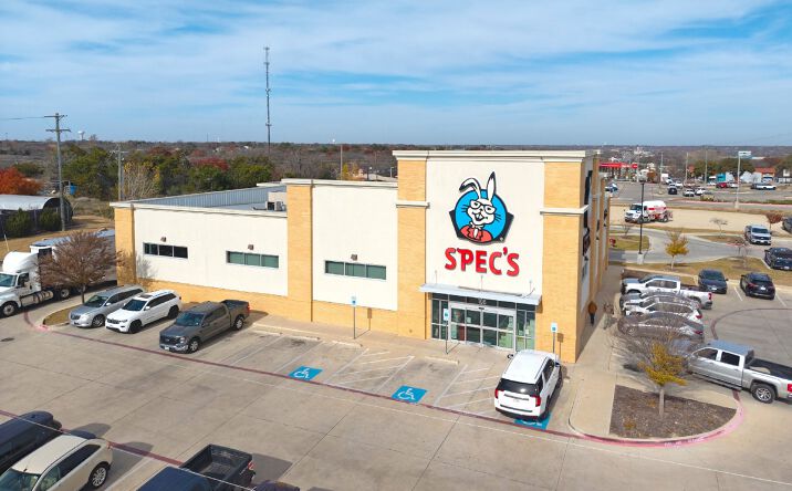 Pictures of Retail property located at 106 Cleburne Ave, Weatherford, TX 76086 for sales - image #1