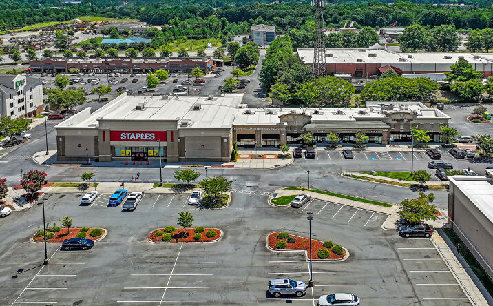 Pictures of Retail property located at 7010-7014 Smith Corners Blvd, Charlotte, NC 28269 for sales - image #1