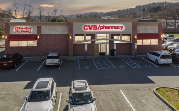 Pictures of Retail property located at 202 4th St, Honesdale, PA 18431 for sales - image #1