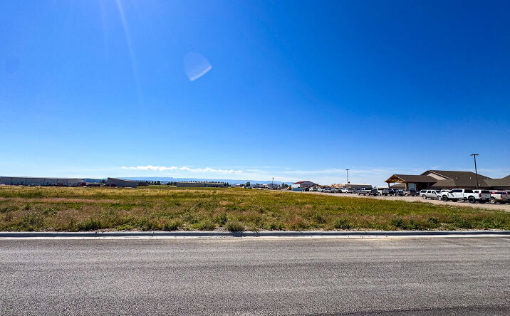 Pictures of Land property located at 265 H St, Lewistown, MT 59457 for sales - image #1