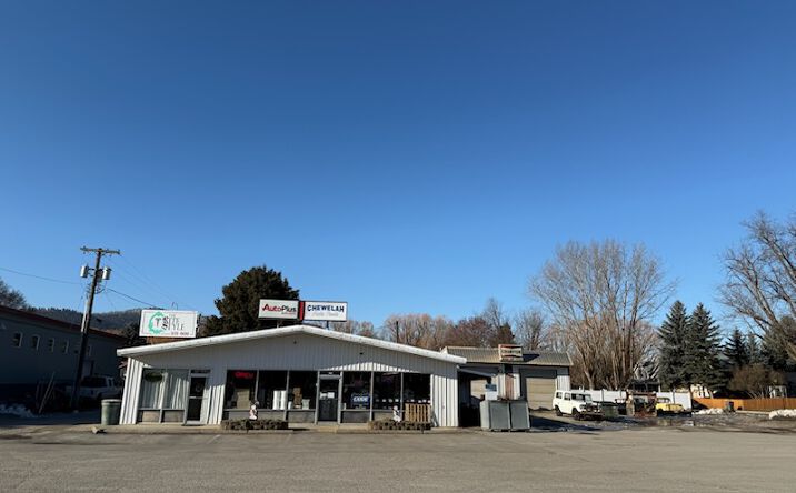 Pictures of Retail property located at 206 Meridian St, Chewelah, WA 99109 for sales - image #1