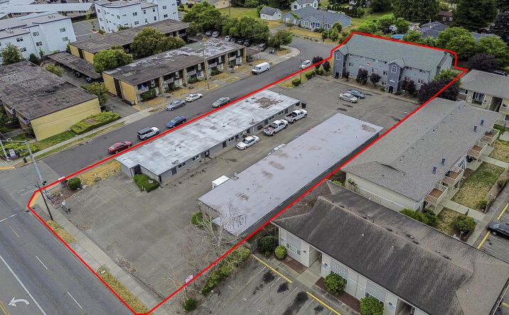 Pictures of Multifamily property located at 7603 Pacific Ave, Tacoma, WA 98408 for sales - image #1