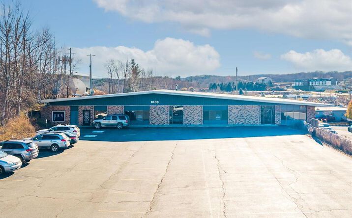 Pictures of Mixed Use, Office property located at 1009 W Ridge St, Marquette, MI 49855 for sales - image #1