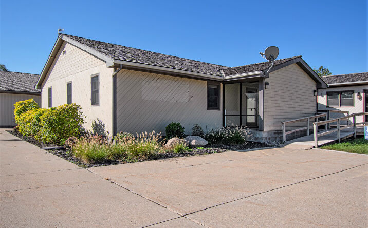 Pictures of Office property located at 1010 N Broadway St, Red Oak, IA 51566 for sales - image #1