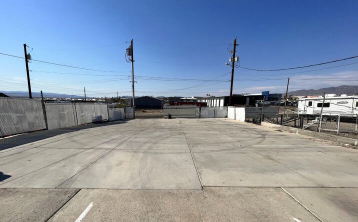 Pictures of Industrial, Office, Retail property located at 1691 Industrial Blvd, Lake Havasu City, AZ 86403 for sales - image #1