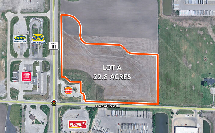 Pictures of Land property located at Il-111 & E Chain of Rocks Rd, Edwardsville, IL 62025 for sales - image #1