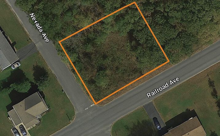 Pictures of Land property located at Railroad Avenue, Brookhaven, NY 11763 for sales - image #1