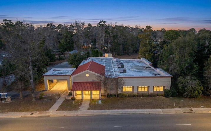 Pictures of Office, Multifamily property located at 8 Presnell Circle, Beaufort, SC 29902 for sales - image #1