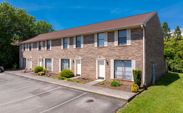 Pictures of Multifamily property located at 900 Stratford Cir NW, Cleveland, TN 37312 for sales - image #1