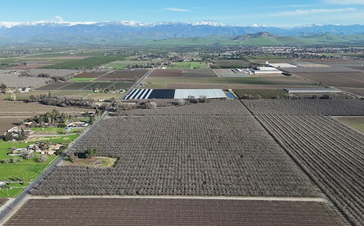 Pictures of Land property located at 17257 W Marinette Ave, Exeter, CA 93221 for sales - image #1