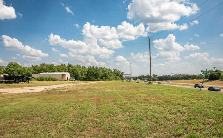 Pictures of Land property located at 20 Red Tip Ln, Brenham, TX 77833 for sales - image #1