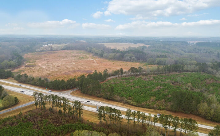 Pictures of Land property located at Hog Mountain Rd, Winder, GA 30680 for sales - image #1
