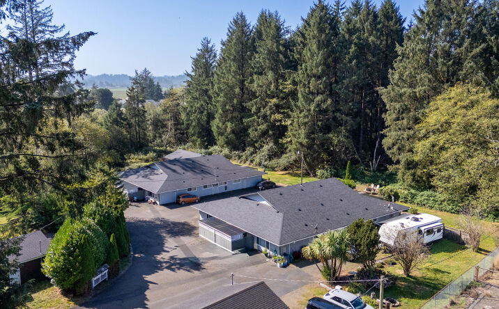 Pictures of Multifamily property located at 1110/1120 Meadow Avenue, Tillamook, OR 97141 for sales - image #1