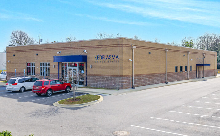Pictures of Office, Retail property located at 2427 University Blvd E, Tuscaloosa, AL 35404 for sales - image #1
