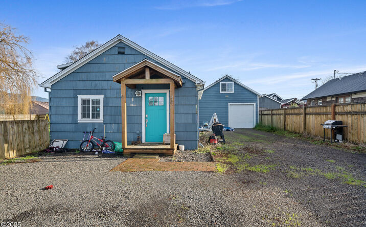 Pictures of Multifamily property located at 405 Evergreen Drive, Tillamook, OR 97141 for sales - image #1