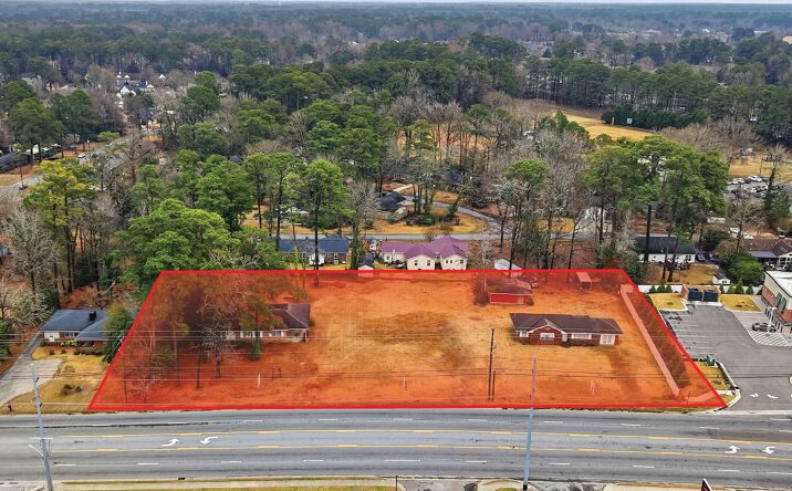 Pictures of Retail, Land property located at 1608-1612 SE Greenville Blvd, Greenville, NC 27858 for sales - image #1