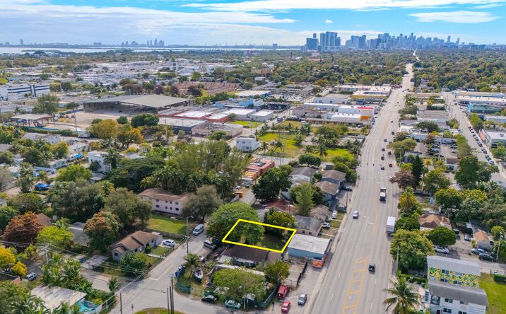 Pictures of Land property located at 7552 NE Miami Ct, Miami, FL 33138 for sales - image #1