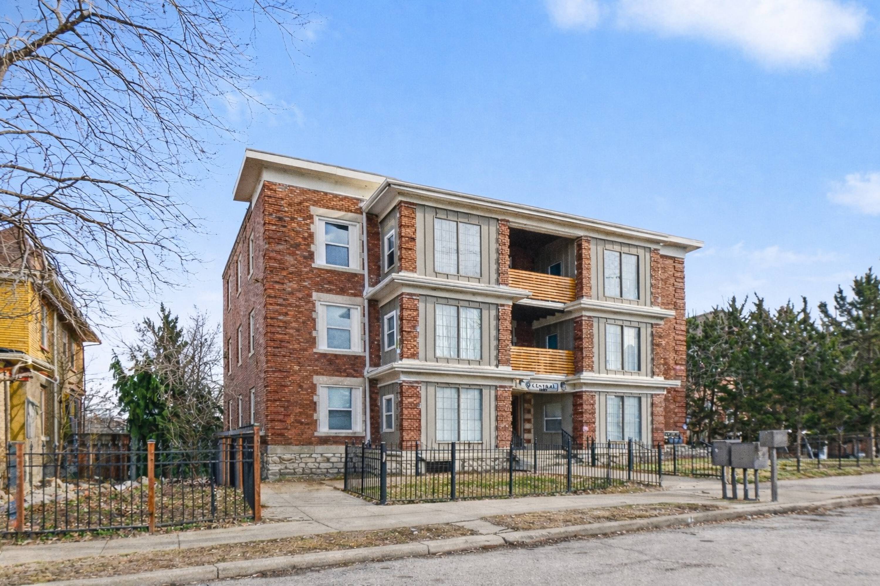 3227 Central St, Kansas City, MO 64111 | Crexi.com