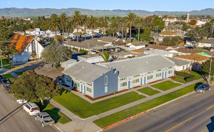 Pictures of Multifamily property located at 511 W Cook St, Santa Maria, CA 93454 for sales - image #1