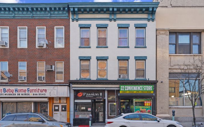 Pictures of Mixed Use, Multifamily, Retail property located at 2204-2206 Bergenline Ave, Union City, NJ 07087 for sales - image #1