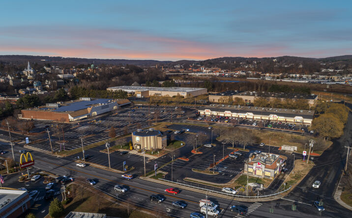 Pictures of Retail property located at 100 Division St, Ansonia, CT 06401 for sales - image #1