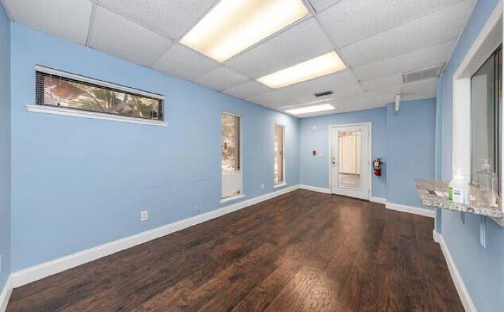 Pictures of Office property located at 701 N Hercules Ave, Clearwater, FL 33765 for sales - image #1