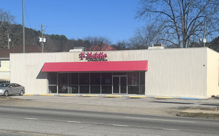 Pictures of Retail property located at 2113 Quintard Ave, Anniston, AL 36201 for sales - image #1