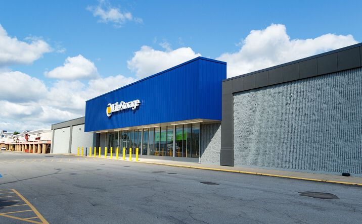 Pictures of Self Storage property located at 1460 French Rd, Depew, NY 14043 for sales - image #1