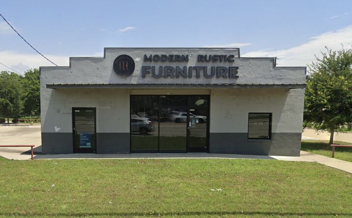 Pictures of Industrial property located at 316 W University Dr, McKinney, TX 75069 for sales - image #1