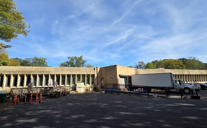 Pictures of Industrial property located at 39 Lindeman Drive, Trumbull, CT 06611 for sales - image #1