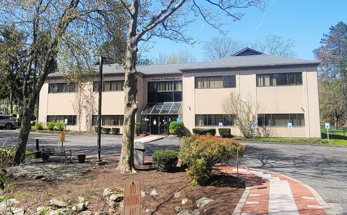 Pictures of Retail, Office property located at 2440 Reservoir Avenue, Trumbull, CT 06611 for sales - image #1