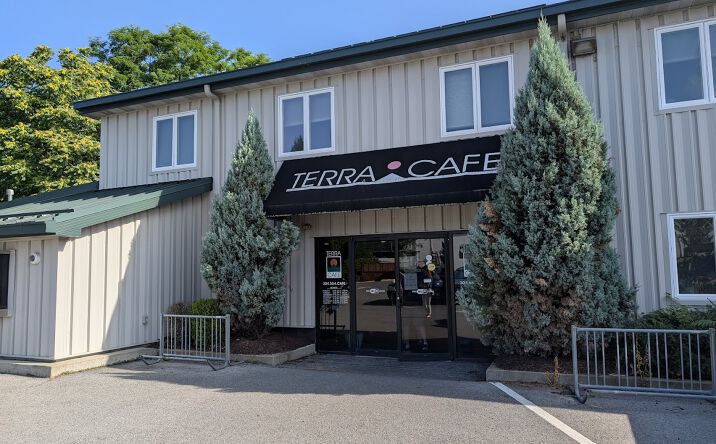 Pictures of Business for Sale, Retail, Special Purpose property located at 425 Industrial Ave, Morgantown, WV 26505 for sales - image #1