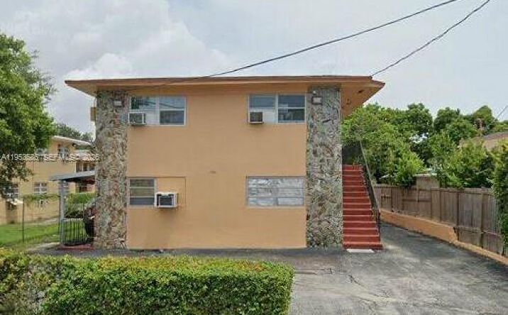 Pictures of Multifamily property located at 1753 SW 6th St, Miami, FL 33135 for sales - image #1