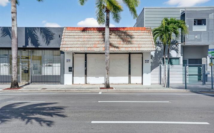 Pictures of Retail property located at 2151 SW 8th St, Miami, FL 33135 for sales - image #1