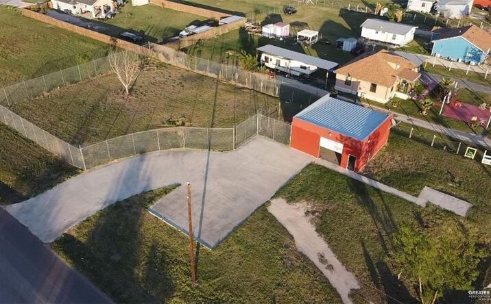 Pictures of Office property located at 14106 Clover Lane, Edinburg, TX 78542 for sales - image #1