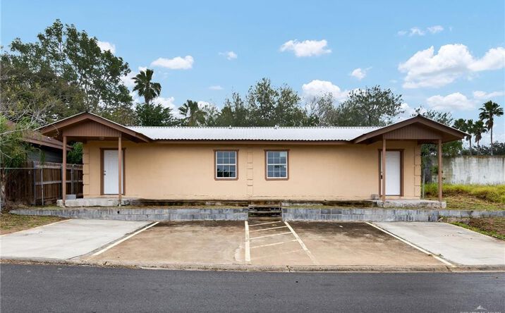 Pictures of Multifamily property located at 12780 Navajo Drive, Mercedes, TX 78570 for sales - image #1