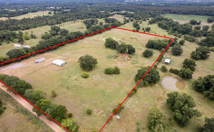 Pictures of Land property located at 1570 Rock Creek Rd, Bokchito, OK 74726 for sales - image #1
