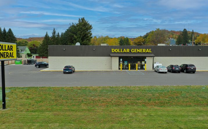 Pictures of Retail property located at 1406 US-2, Bessemer, MI 49911 for sales - image #1