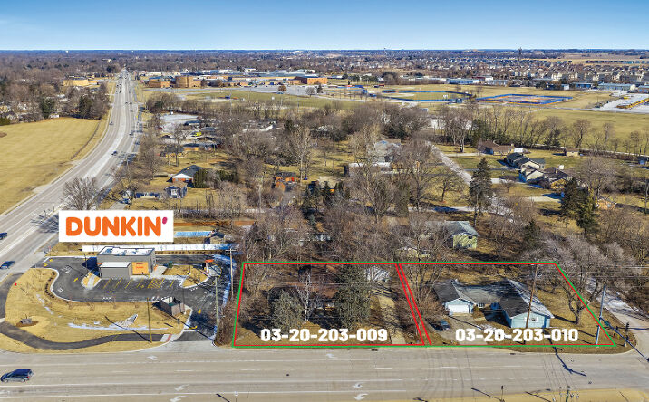 Pictures of Land property located at 270-280 E Washington St, Oswego, IL 60543 for sales - image #1