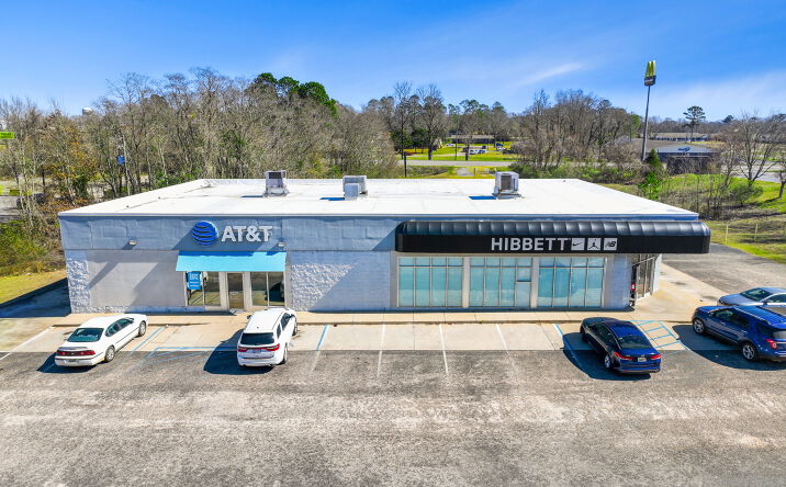 Pictures of Retail property located at 1445 S. Alabama Avenue, Monroeville, AL 36460 for sales - image #1