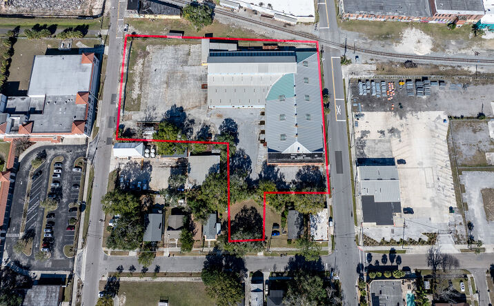Pictures of Industrial property located at 2127 Hubbard St, Jacksonville, FL 32206 for sales - image #1
