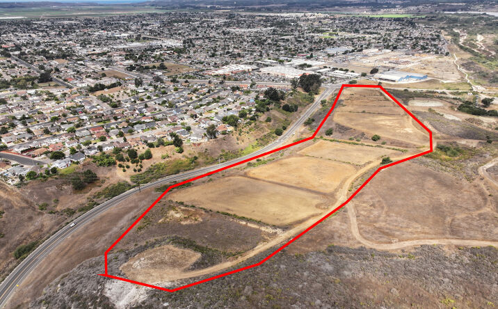 Pictures of Land property located at 100 CA-1, Lompoc, CA 93436 for sales - image #1