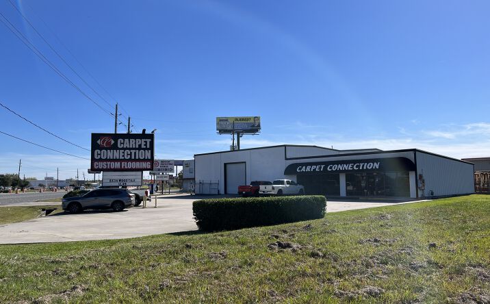 Pictures of Industrial, Retail property located at 1706 Farm to Market 1960 Bypass, Humble, TX 77338 for sales - image #1