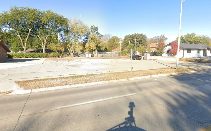 Pictures of Land, Office, Retail property located at 1515 Superior Street, Webster City, IA 50595 for sales - image #1