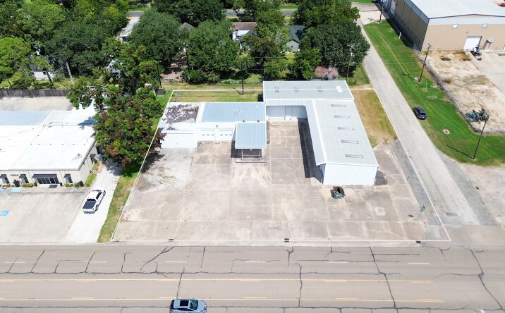 Pictures of Industrial, Office property located at 619 E Jackson St, El Campo, TX 77437 for sales - image #1